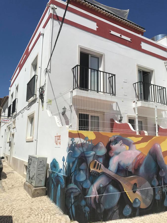 Cloud 9 Hostel Lagos Exterior photo